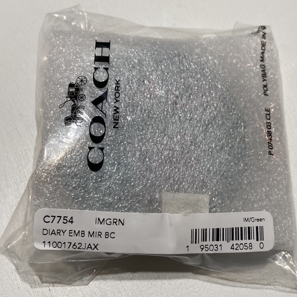 Coach Green Leather Mirror Bag Charm With Diary Embroidery Heart Keychain FOB - Picture 3 of 4